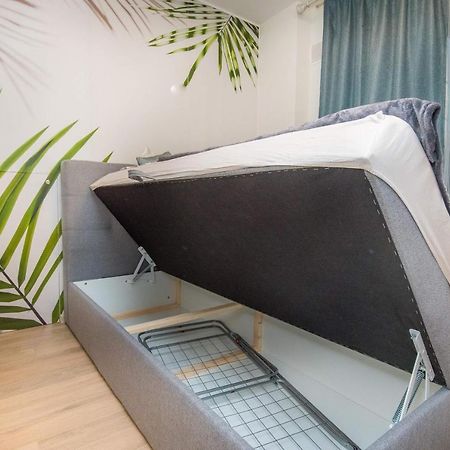 Cozy Vaivorykstes Apartment Παλάγκα Εξωτερικό φωτογραφία
